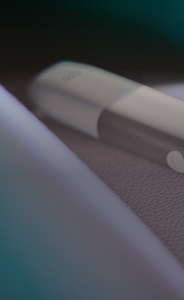 An IQOS ILUMA PRIME device.