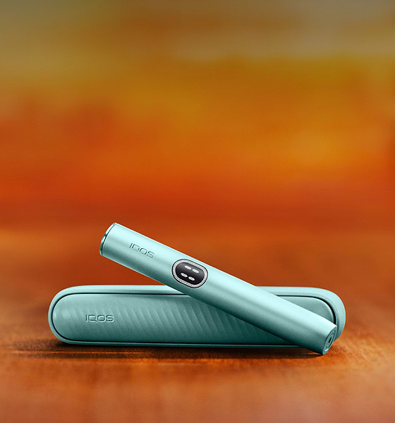 An IQOS ILUMA i device